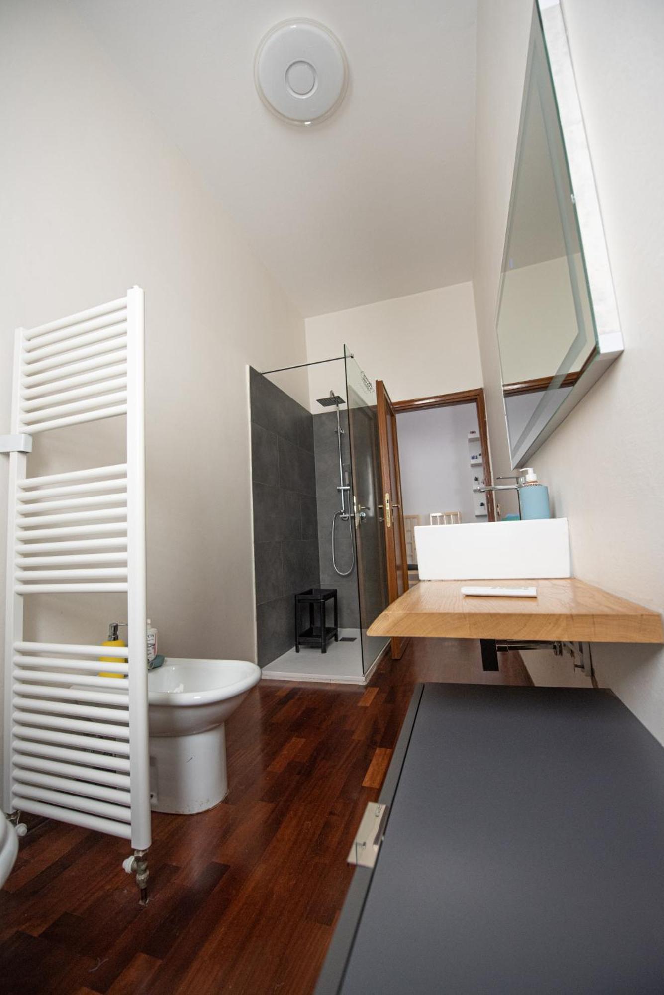 Artisti, Cozy Flat In Apartamento